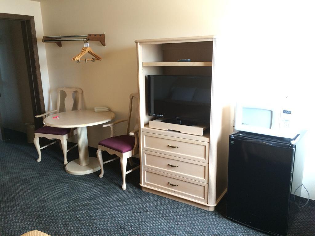 Budget Motel Дельта Номер фото